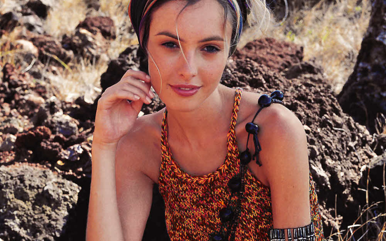 MODELE EXPLIQUE - Top à brides tressées - Création Phildar. MODELE EXPLIQUE - Top à brides tressées - Création Phildar.