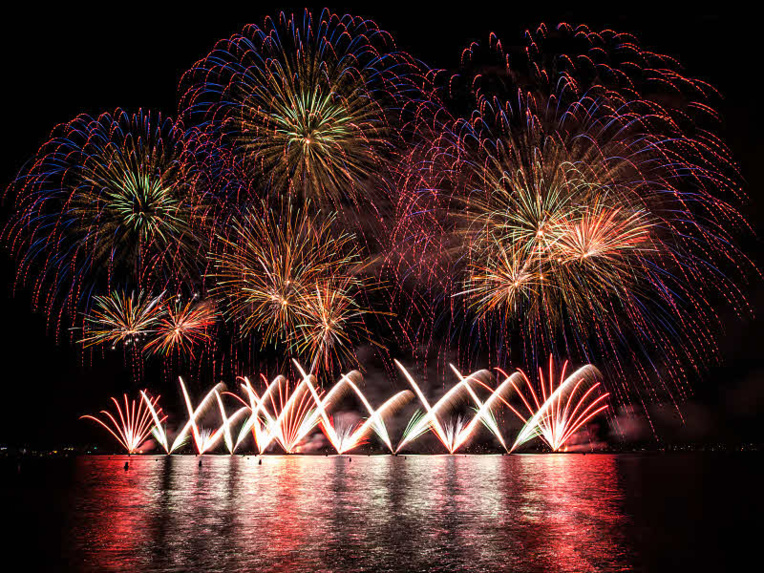 Cannes - Le Festival international d'art pyrothechnique. Cannes - Le Festival international d'art pyrothechnique.