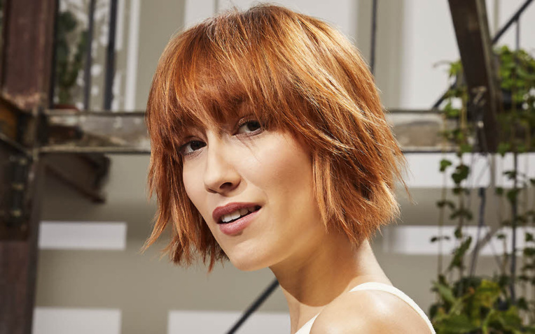 Coupe et coiffure cheveux courts - ATELIER INTERMEDE - Printemps-été 2023. Coupe et coiffure cheveux courts - ATELIER INTERMEDE - Printemps-été 2023.