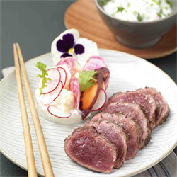 filet de bœuf chateaubriand façon tataki, une recette du chef Marc Boissieux filet de bœuf chateaubriand façon tataki, une recette du chef Marc Boissieux