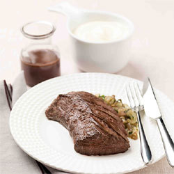 onglet de bœuf sauce marchand de vin et purée de panais par Marc Boissieux onglet de bœuf sauce marchand de vin et purée de panais par Marc Boissieux