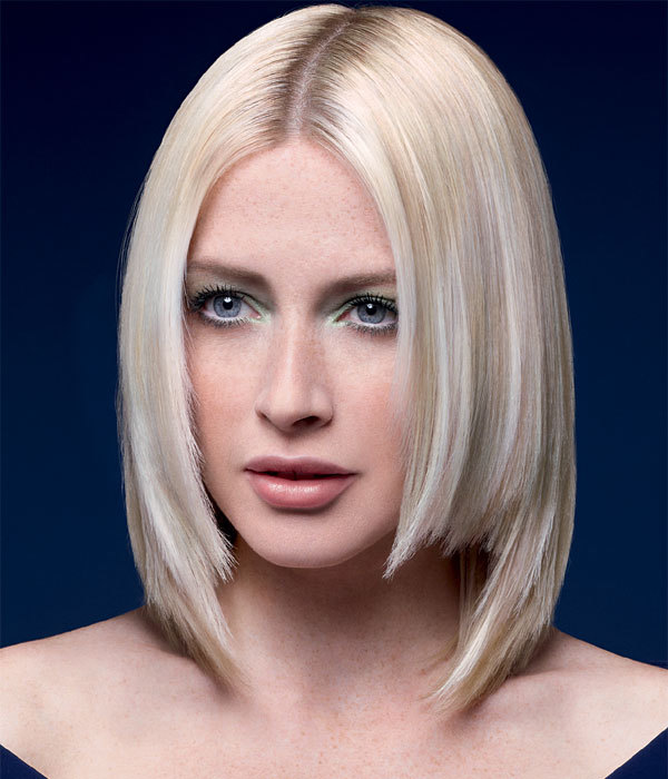 Cheveux raides et mi-longs - Coiffure DESSANGE Paris - automne-hiver 2014-2015 Cheveux raides et mi-longs - Coiffure DESSANGE Paris - automne-hiver 2014-2015