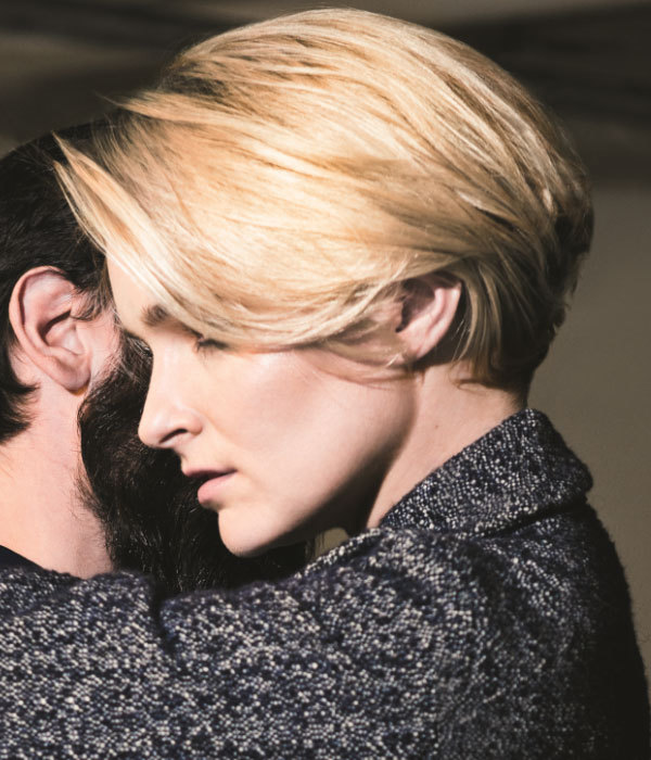 Cheveux fins et mi-longs - Coiffure MOD'S HAIR - automne-hiver 2014-2015 Cheveux fins et mi-longs - Coiffure MOD'S HAIR - automne-hiver 2014-2015