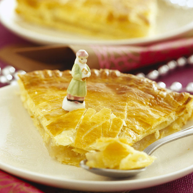 ZOOM recette galette des rois fine à la compote de poires williams