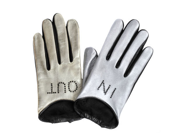 Idée cadeau de Noël Les MOTS n° 9 - Gants "In" et "Out" Agnelle Idée cadeau de Noël Les MOTS n° 9 - Gants "In" et "Out" Agnelle