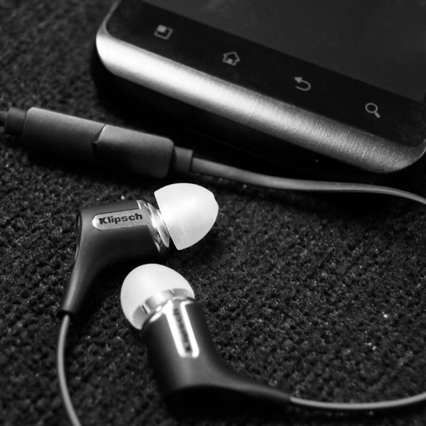 Idée cadeau de Noël HIGH TECH n° 1 - Écouteurs universels Klipsch Idée cadeau de Noël HIGH TECH n° 1 - Écouteurs universels Klipsch