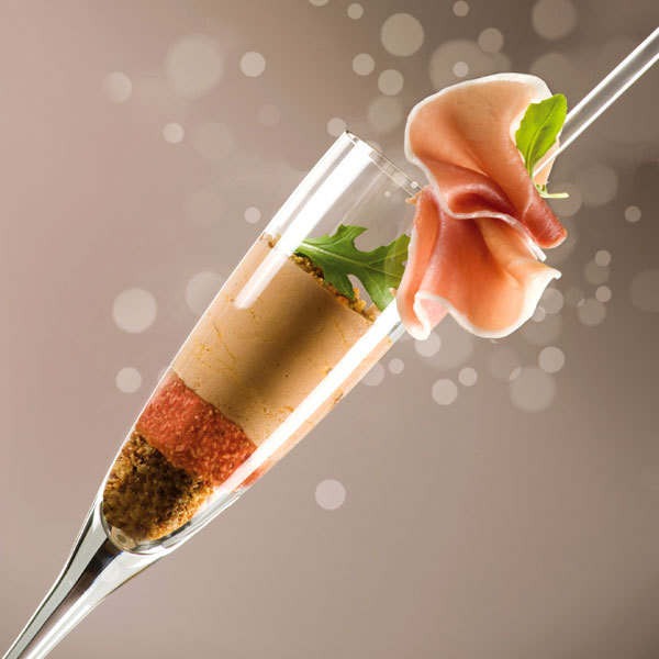 ZOOM Trifle de foie gras aux figues et jambon cru des Compagnons du Goût ZOOM Trifle de foie gras aux figues et jambon cru des Compagnons du Goût