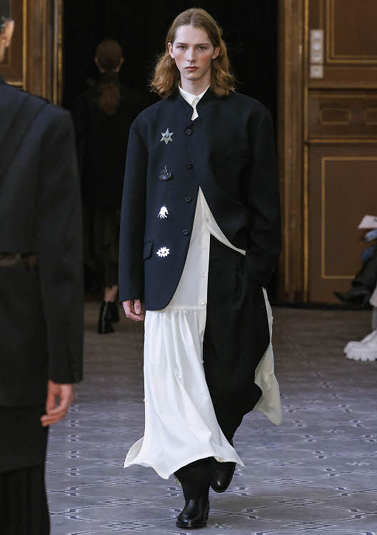 UJOH, collection automne-hiver 2023-2024. UJOH, collection automne-hiver 2023-2024.