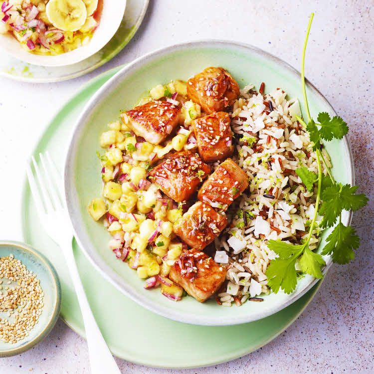 Recette grande forme : bowl de saumon laqué, riz et salsa de banane