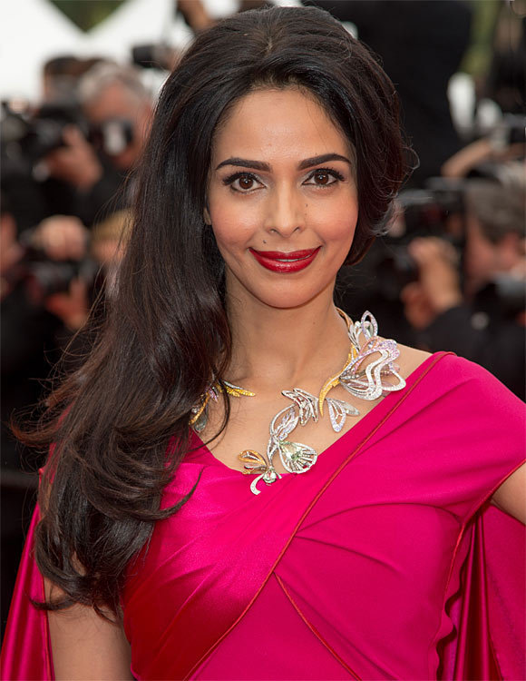 Mallika SHERAWAT au Festival de Cannes 2015