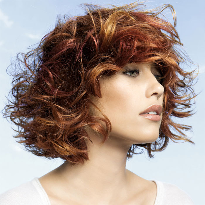 Coiffure cheveux mi-longs - INTERMÈDE - Tendances automne-hiver 2015-2016