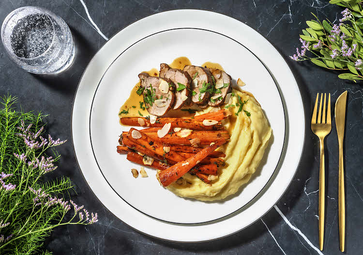 Recette aphrodisiaque : filet mignon de porc, sauce orange-miel, avec carottes & panais Recette aphrodisiaque : filet mignon de porc, sauce orange-miel, avec carottes & panais