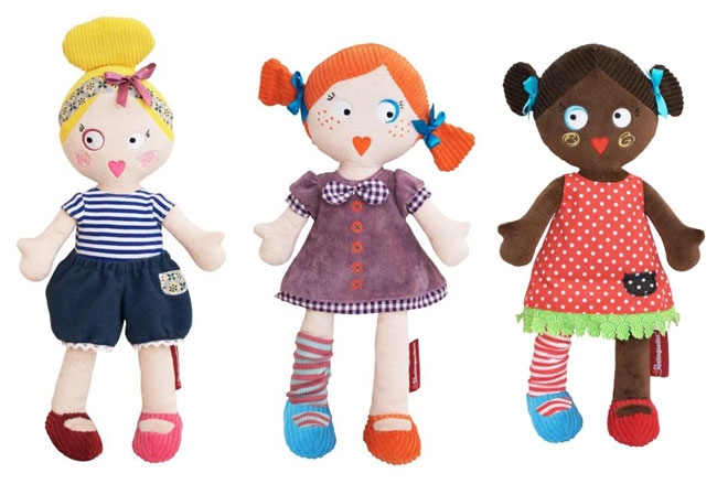 Poupées "Les Mistinguettes" Poupées "Les Mistinguettes"