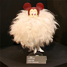Minnie ( ©Disney) par Juliette Swildens pour PRÊT À PORTER PARIS® 2008 Minnie ( ©Disney) par Juliette Swildens pour PRÊT À PORTER PARIS® 2008