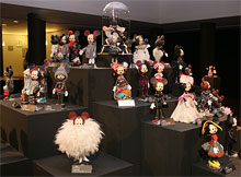 Vente des Minnie par Christie's au profit de La Maison de Solenn. Vente des Minnie par Christie's au profit de La Maison de Solenn.
