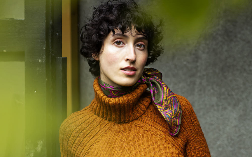 TRICOT EXPLIQUÉ - Pull circulaire à manches raglan côtelées à tricoter - Création Plassard. TRICOT EXPLIQUÉ - Pull circulaire à manches raglan côtelées à tricoter - Création Plassard.