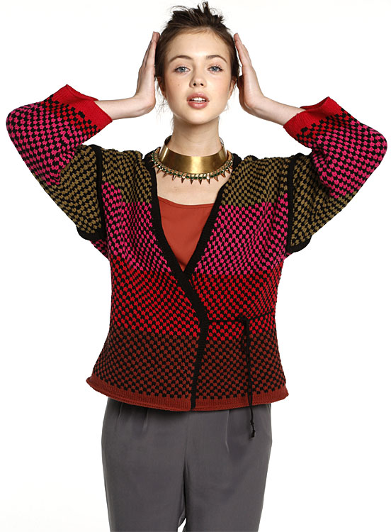 Modèle gratuit : veste kimono au point jersey jacquard à tricoter : explications gratuites à télécharger.