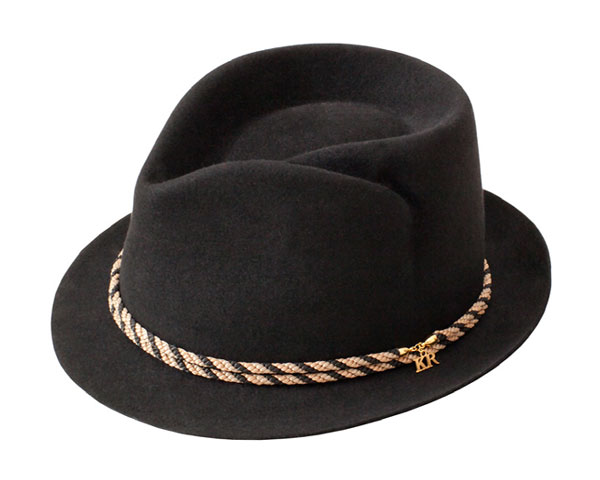 Borsalino à nervure “Phileas” Kiriki Sato. Borsalino à nervure “Phileas” Kiriki Sato.