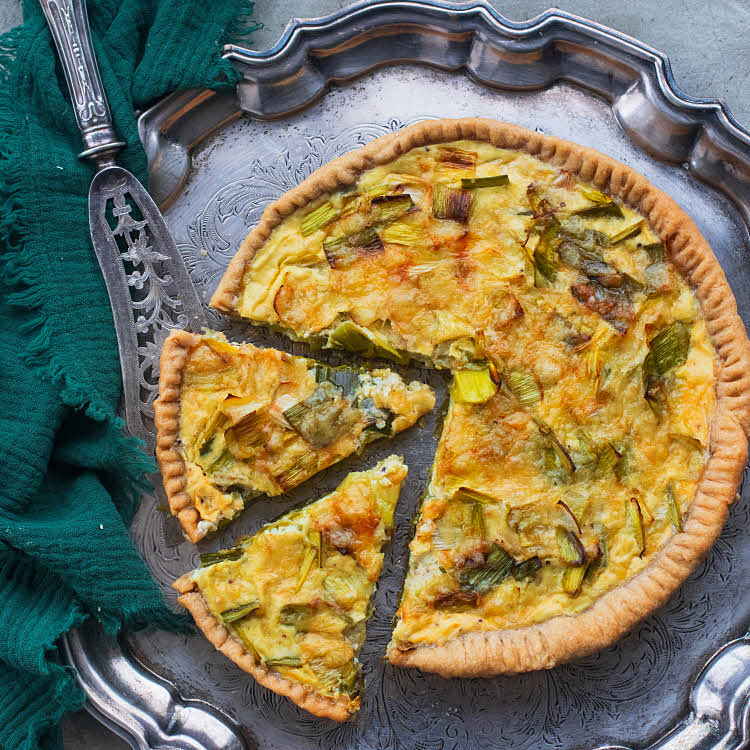 Recette de quiche aux poireaux et au conté Recette de quiche aux poireaux et au conté