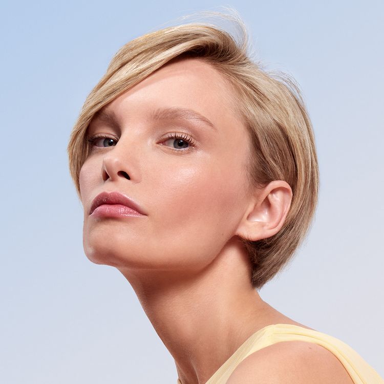 Coupe et coiffure cheveux courts - Camille ALBANE - 2026.