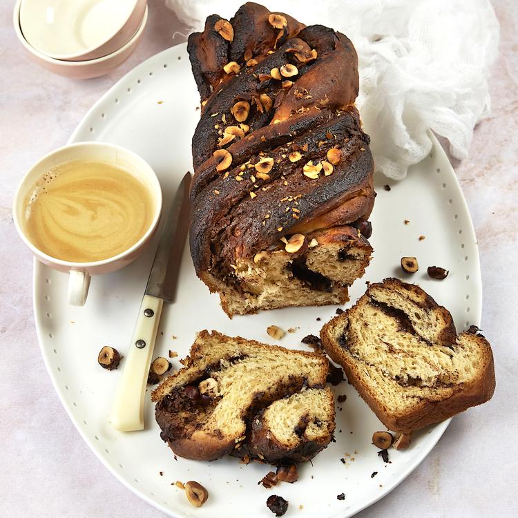 Recette de Brioche Babka à la pâte à tartiner au chocolat - Recette Karéléa.