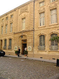 L'Hôtel Restaurant haut de gamme La Mirande à Avignon