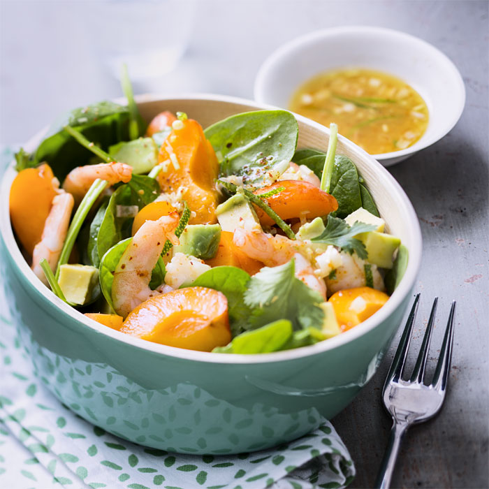 Salade de crevettes aux abricots et au piment d’Espelette - Photo : ©UE/SIPMM abricot/Amélie Roche.