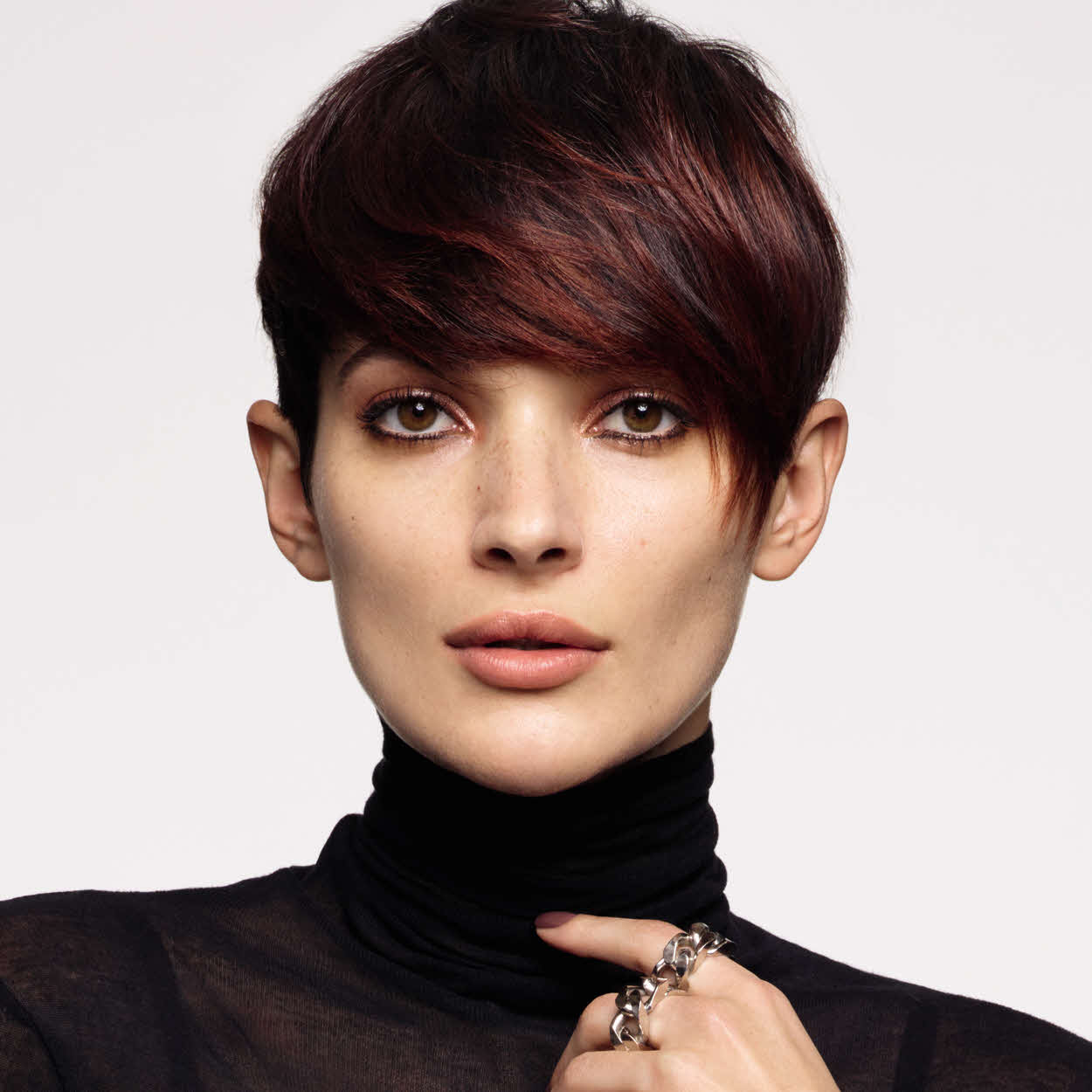 Suite Des Coiffures Coupes Courtes Tendances Automne Hiver