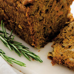 Cake au potimarron, aux endives et aux noix.