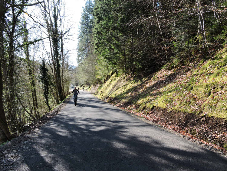 Balade en vélo électrique dans la vallée de la Bruche © Droits réservés.