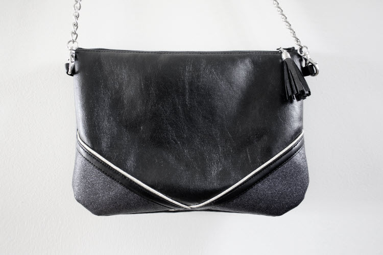 Modèle expliqué gratuit : sac pochette à réaliser  © Jane Emilie Richard. Modèle expliqué gratuit : sac pochette à réaliser  © Jane Emilie Richard.