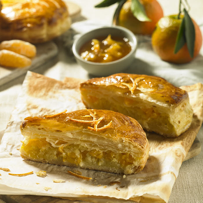 Galette des rois à la crème d'amandes et à la clémentine de Corse