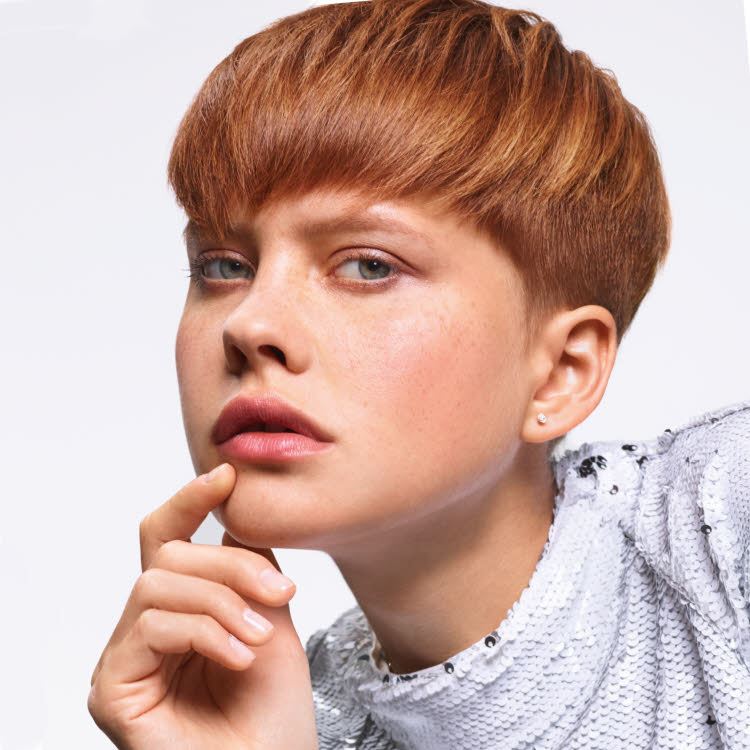 Coiffure cheveux courts Camille ALBANE printemps-été 2019.