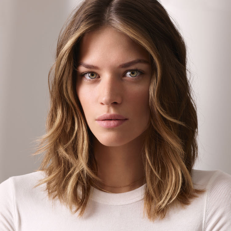 Coupe et coiffure cheveux longs DESSANGE Paris - Printemps-été 2019.