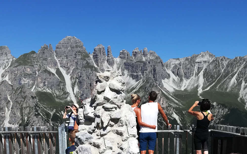 La vallée de Stubai au Tyrol et ses montagnes magiques