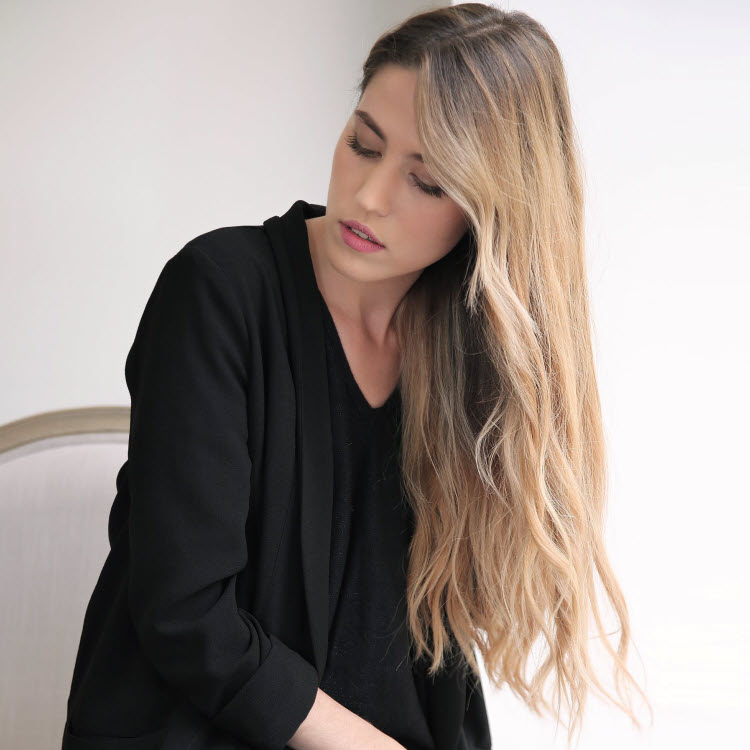 Coupe et coiffure cheveux longs Lucie SAINT-CLAIR - Automne-hiver 2019-2020.