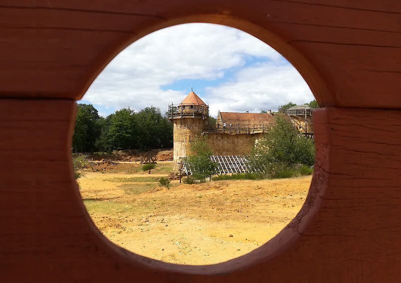 Le château de Guédelon en construction en 2020 © ABCfeminin.com.