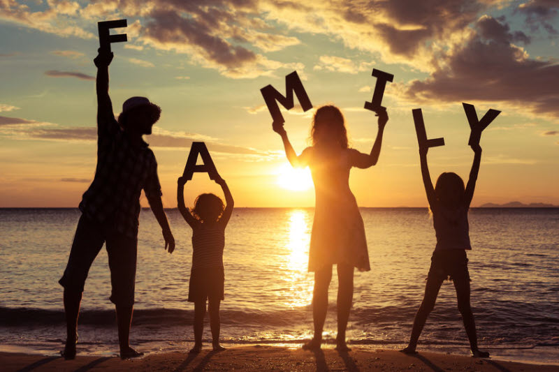 En famille avec plus de temps libre. En famille avec plus de temps libre.