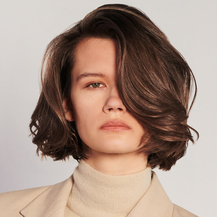 Coupe et coiffure cheveux mi-longs Franck PROVOST - Automne-Hiver 2021-2022.