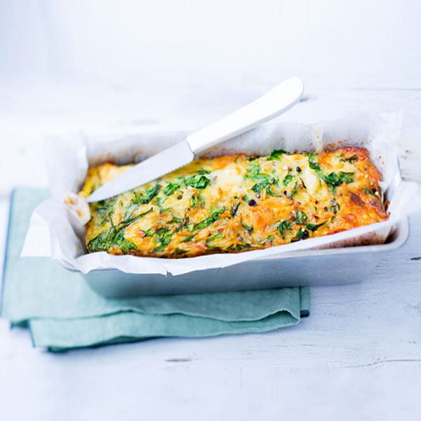 recette : cake économique à l'émmental et aux légumes