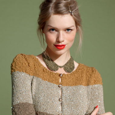 Tricot expliqué gratuit : gilet en jersey scintillant Tricot expliqué gratuit : gilet en jersey scintillant