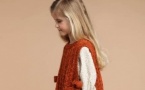 Tricot expliqué : Top sans manches avec liens à nouer © Création Plassard.