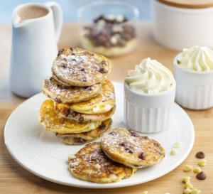 Pancakes aux pépites de chocolat noir et blanc