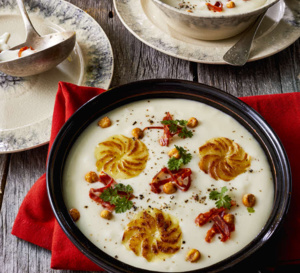 Recette de chef : velouté de pommes de terre au maïs et au chorizo