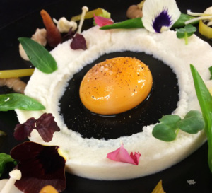 Recette du chef Laurent Huguet : œufs à la crème Dubarry avec pickels de légumes
