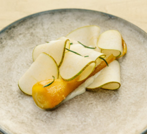 Dessert du chef Florent Ladeyn : panais et poire à la crème et à la vergeoise