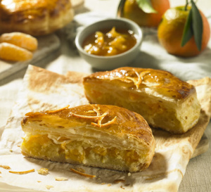 Galette des rois à la crème d'amandes et à la clémentine de Corse