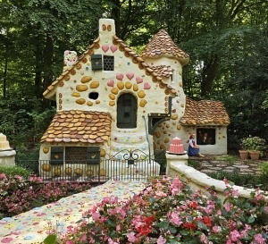 Efteling - La maison de pain d'épices du conte Hansel et Gretel © ABCfeminin.com.
