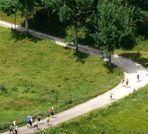 montagne, santé et marche nordique, par le Docteur Jean Boutarin, cardiologue