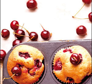 Le temps des cerises : cakes aux cerises et au miel de cerisier